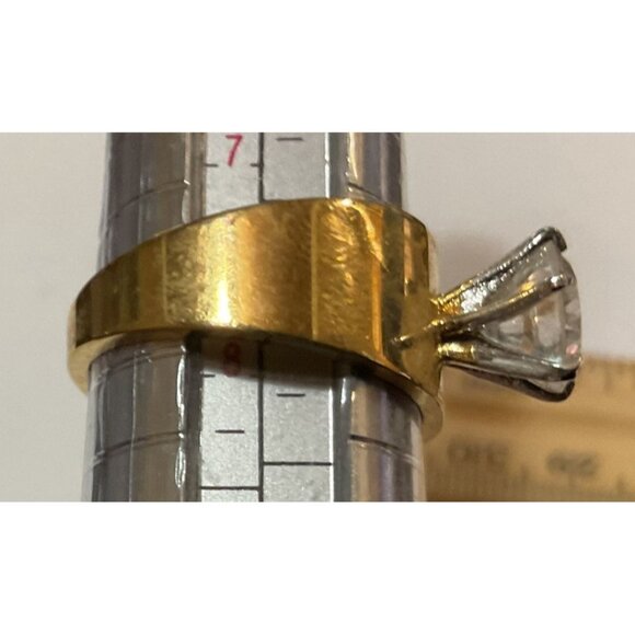 Fashion Gold Tone Engagement Ring Size 8 Solitary Round CZ Diamond Accent - Picture 3 of 6